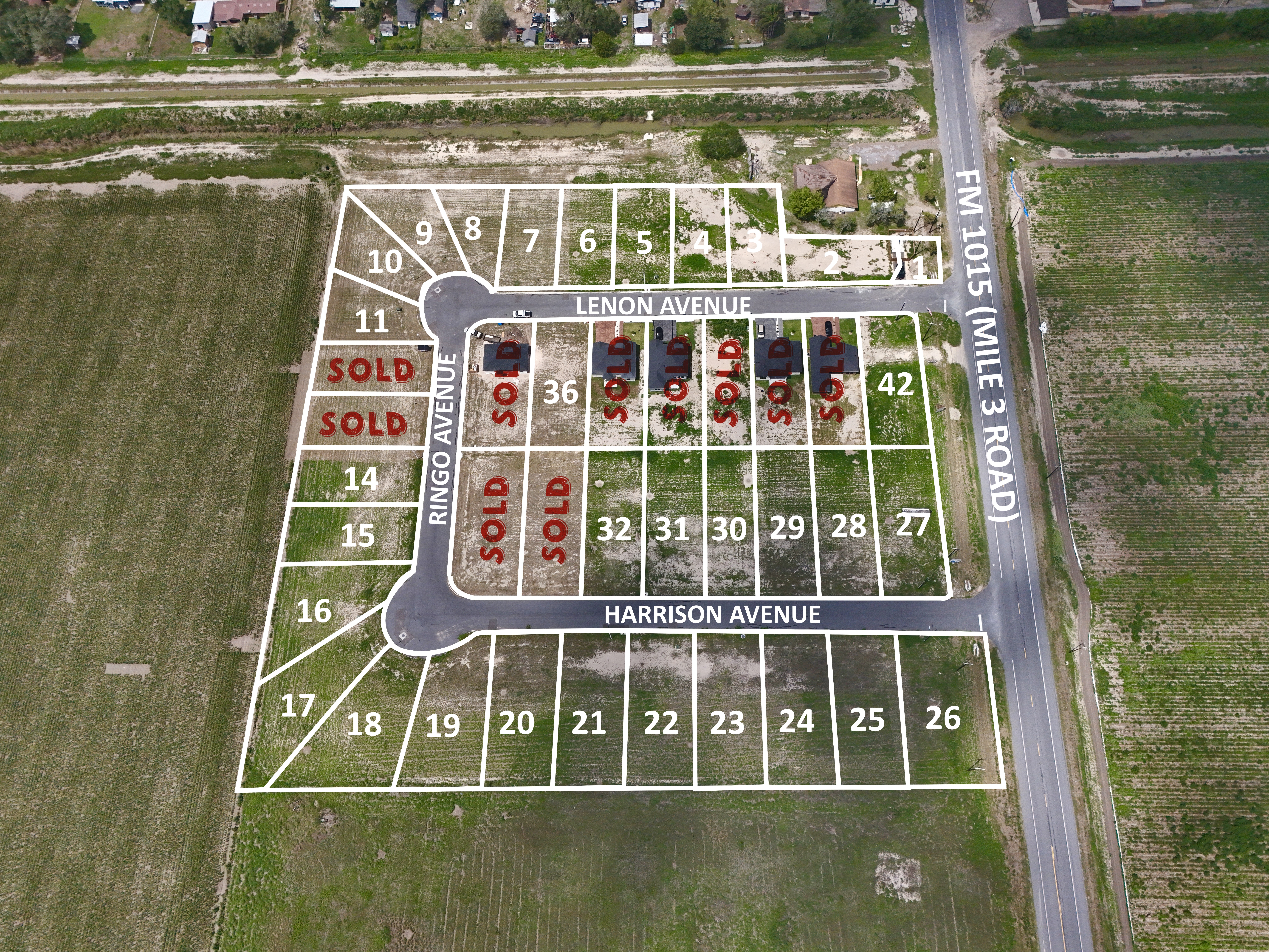 Lote mediano de 7,500 pies cuadrados